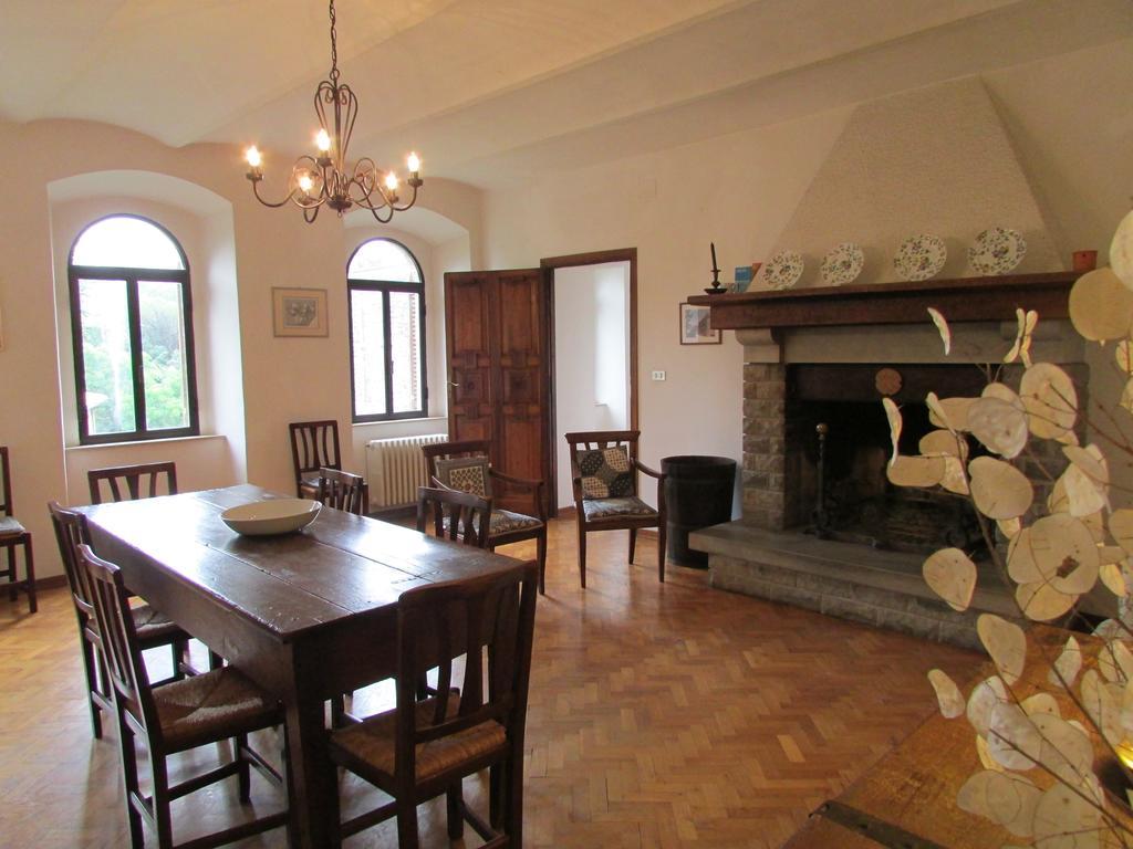 Agriturismo Dea Valfabbrica Extérieur photo